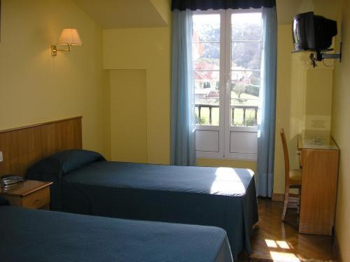 Hotel San Juan Revilla De Camargo Habitación foto